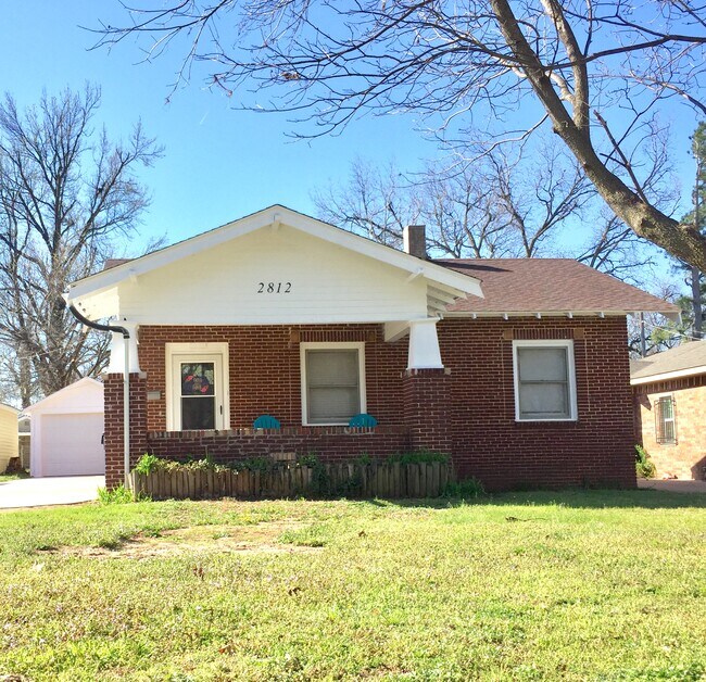 Primary Photo - 2812 NW 15th St