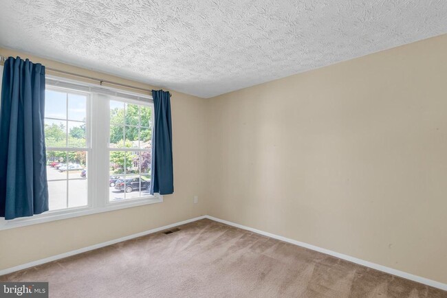 Building Photo - 7973 Tyson Oaks Cir
