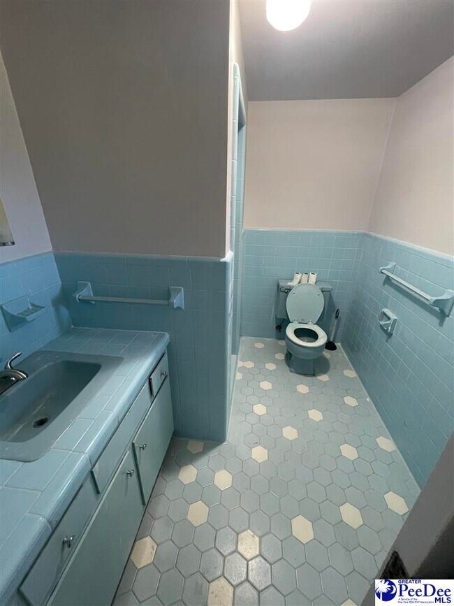 Building Photo - 2124 N Governor Williams Hwy