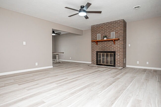Building Photo - Please View 3D Virtual Walk-Through Before...