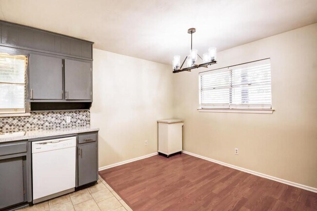 Building Photo - 7821 Natalie Dr