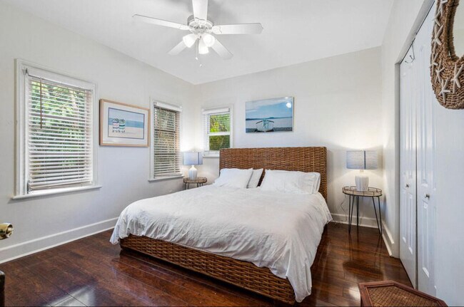 Building Photo - 5301 N Flagler Dr