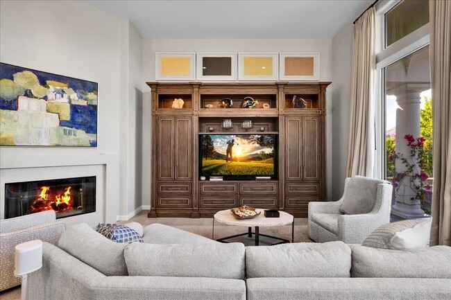 Building Photo - 48385 Vista Calico