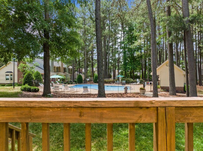 Building Photo - 5624 Darrow Dr