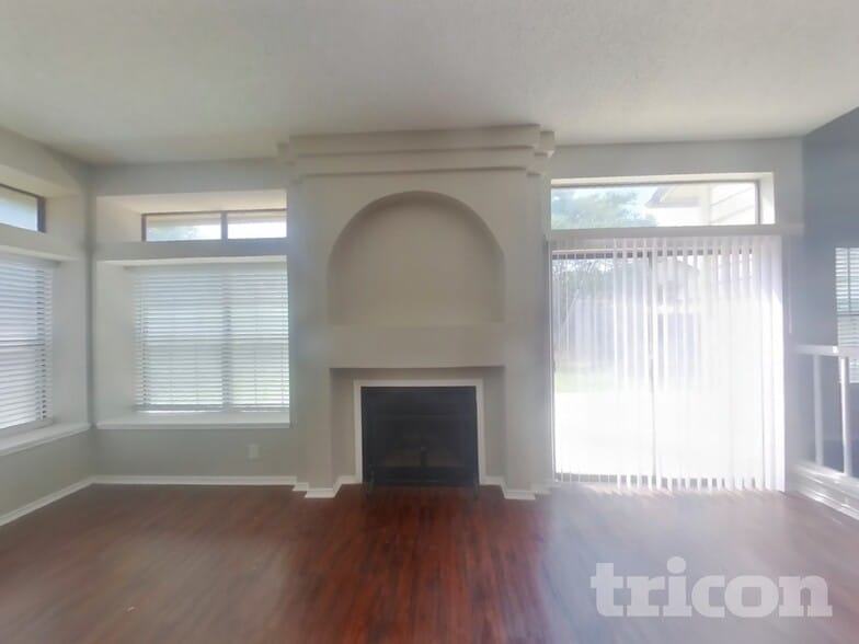 Building Photo - 8035 Dove Trail Dr