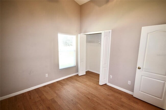 Building Photo - 9429 Southern Garden Cir