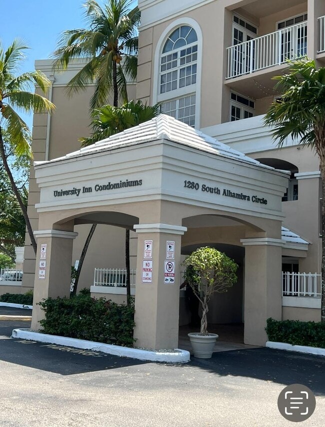 Building Photo - 1280 S Alhambra Cir