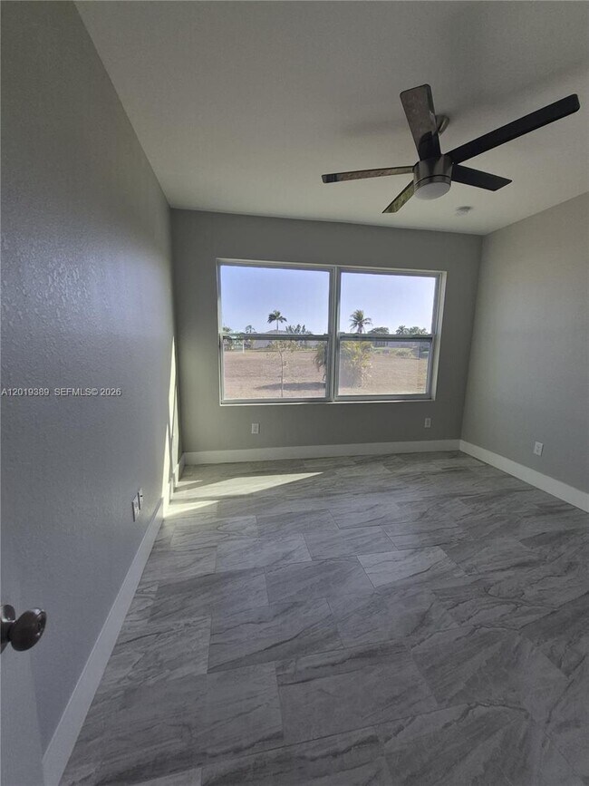Building Photo - 3820 Embers Pkwy W