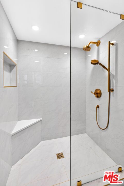 Building Photo - 10535 Wilshire Blvd