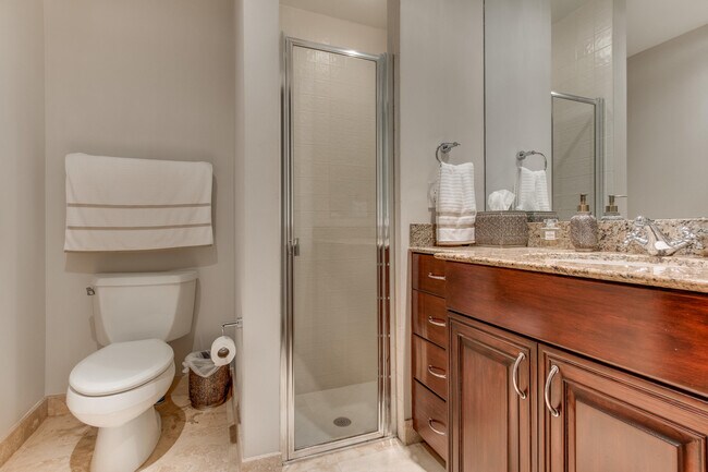 Building Photo - 2312 Las Casitas Dr