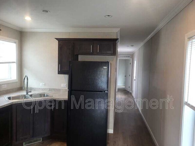 Building Photo - 3416 Kramers Ln