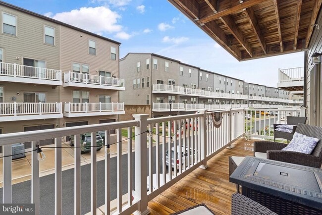 Building Photo - 10424 Ratcliffe Trl