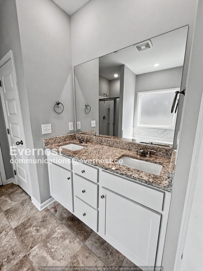 Building Photo - 1111 Prospect Ct