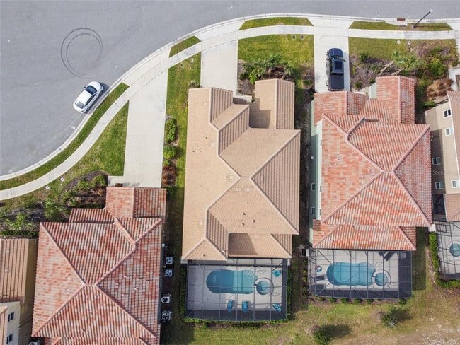 Building Photo - 7704 Oakmoss Loop