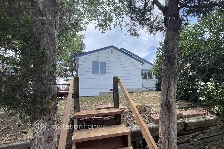 Building Photo - 17755 E Cornell Dr