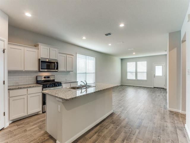 Building Photo - 5217 Blue Night Dr