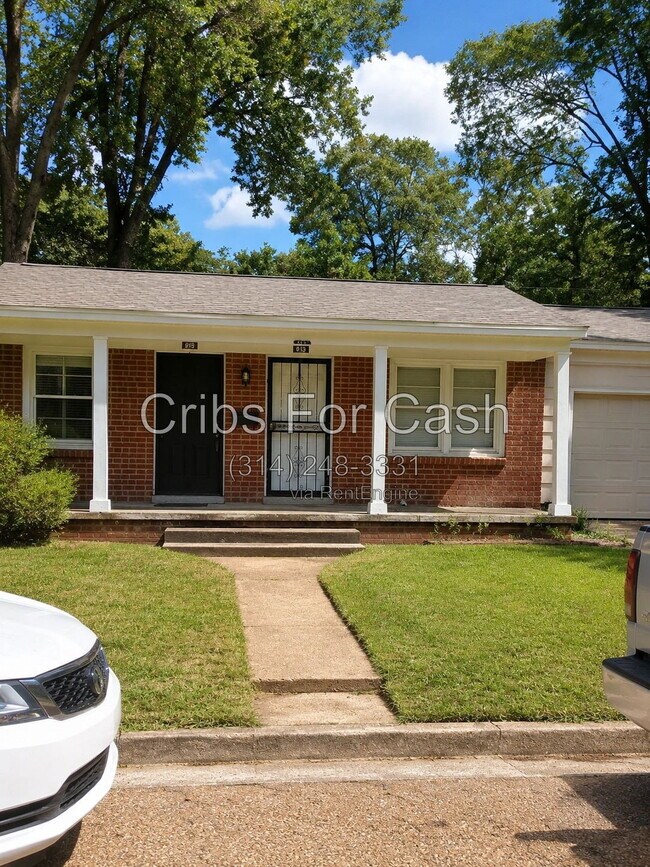 Building Photo - 152 Segura Ave