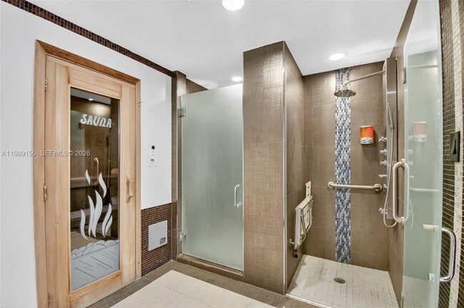 Building Photo - 18671 Collins Ave