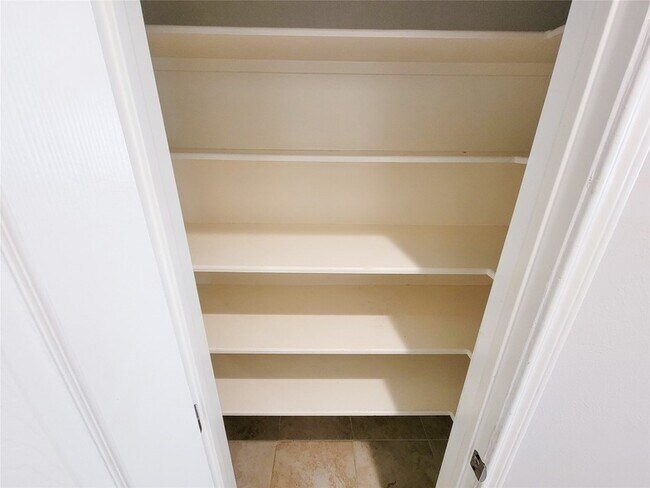 Building Photo - 31406 Capella Cir