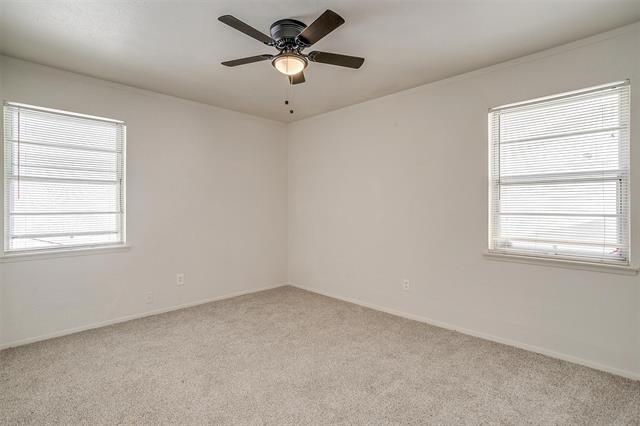 Building Photo - 412 Lena Ln