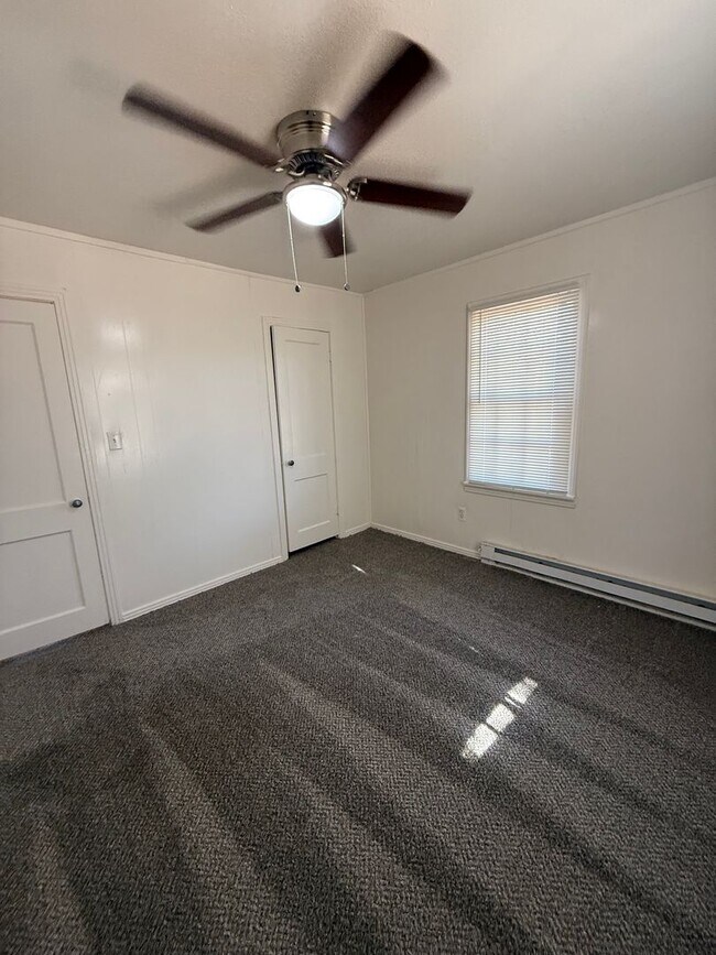 Building Photo - 3217 Baylor St