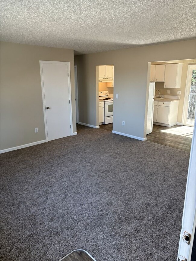 Interior Photo - Portland Terrace