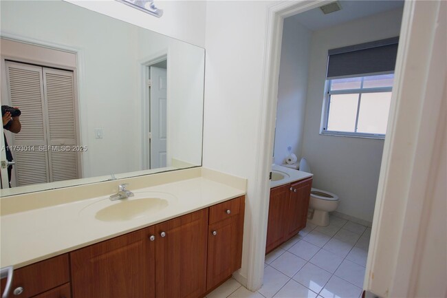 Building Photo - 2631 SW 153rd Path