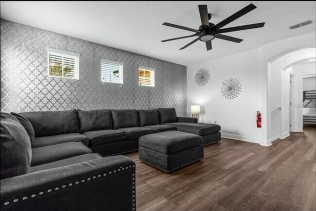 Building Photo - 4412 Acorn Ct