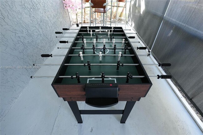 Building Photo - 742 Granada St