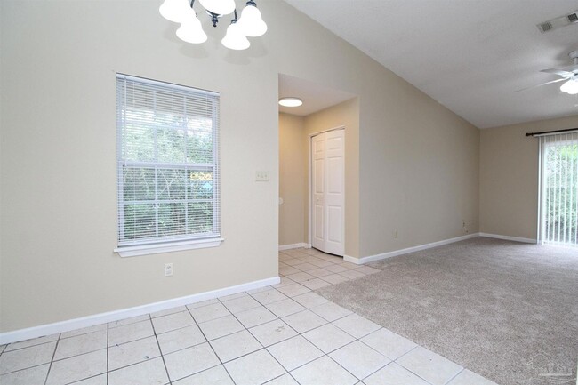 Building Photo - 601 N 61st Ave