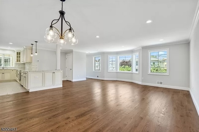 Building Photo - 26 Irving Pl