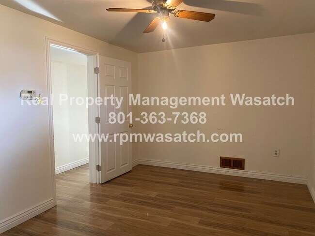 Building Photo - Come See this 2 bedroom 1 bath basement apartment in Salt Lake City With $500 Off First Month Rent1!