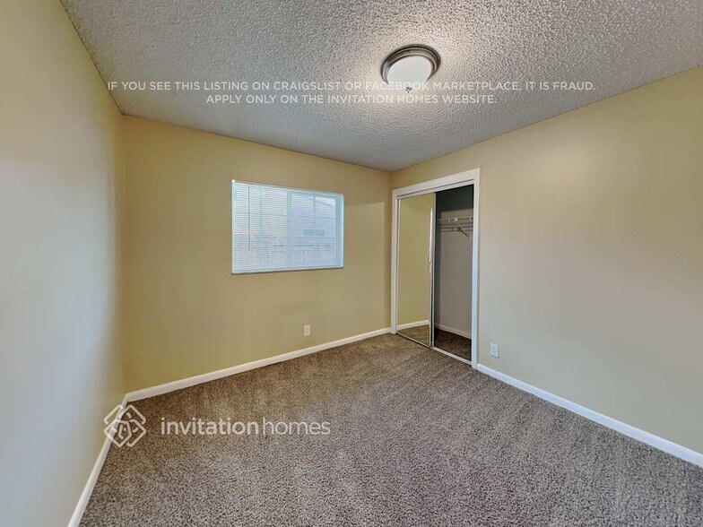 Building Photo - 208 NW 80th Ave