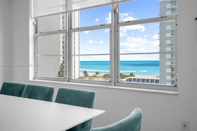Building Photo - 5640 Collins Ave