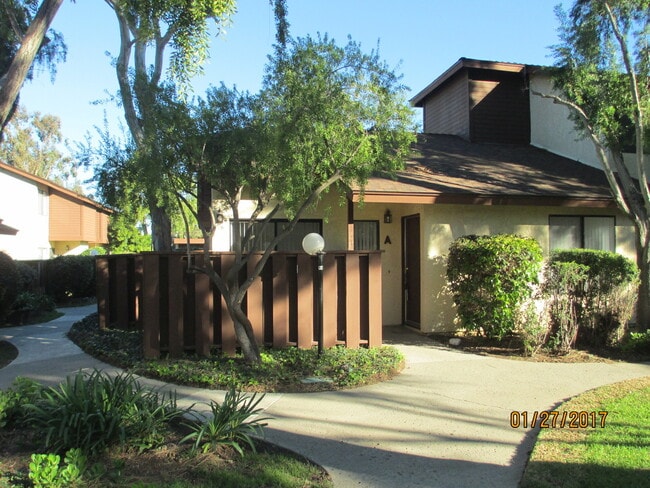 Primary Photo - East Side Townhouse