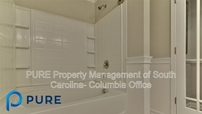 Building Photo - 995 Yarrow Ln