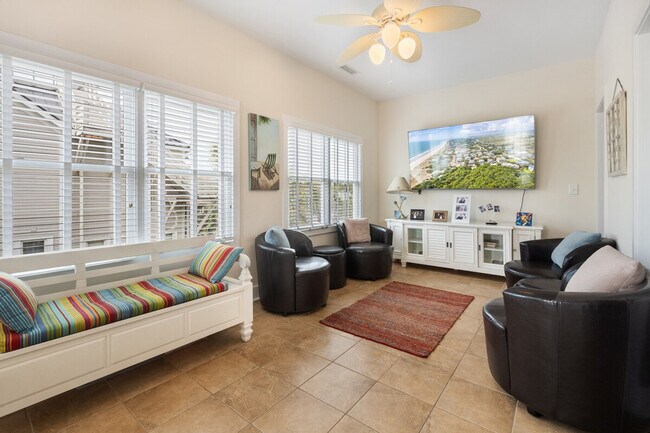 Primary Photo - 96 Ocean Park Loop