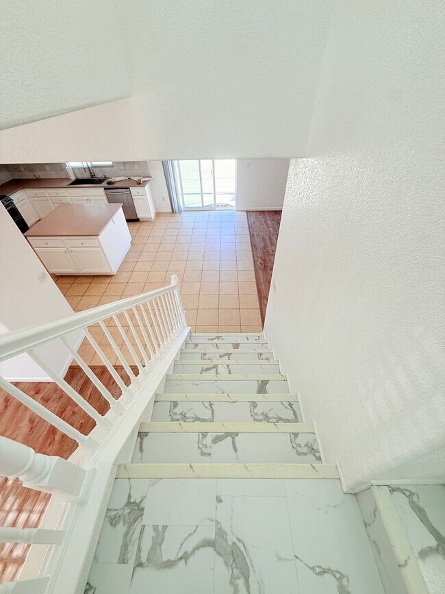 Building Photo - 2023 San Antonio Ct