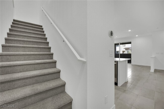 Building Photo - 11476 Panoledge Ave