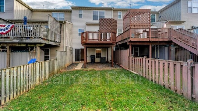 Building Photo - 1404 Roman Ridge Way