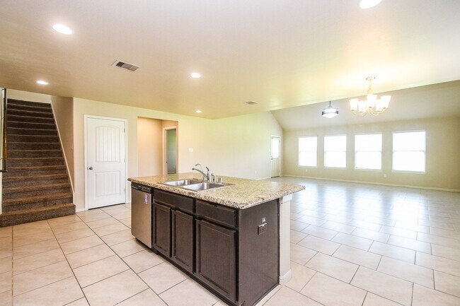 Building Photo - 29251 Jacobs River Dr