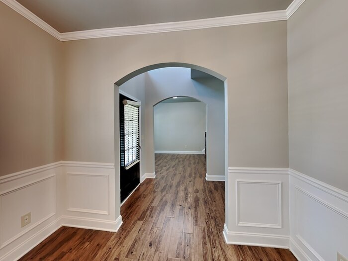 Building Photo - 1561 Cobblefield Cir