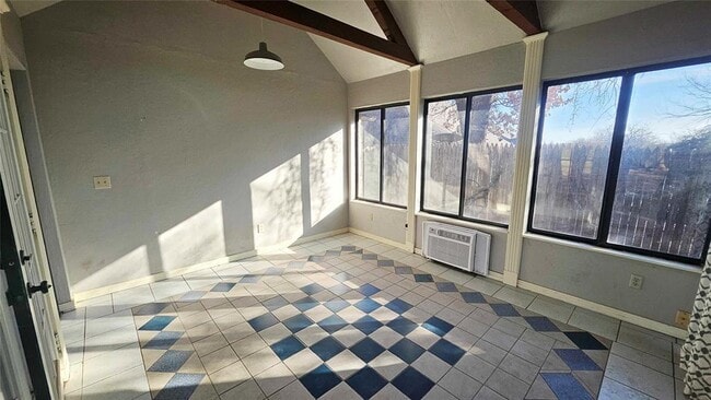 Building Photo - 1212 Knights Bridge Rd