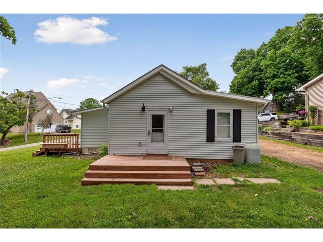 Building Photo - 4556 Island View Dr