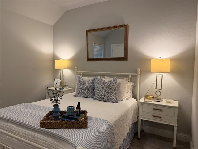 Building Photo - 15904 Holly Crk