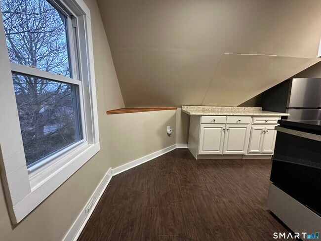 Building Photo - 11 West St