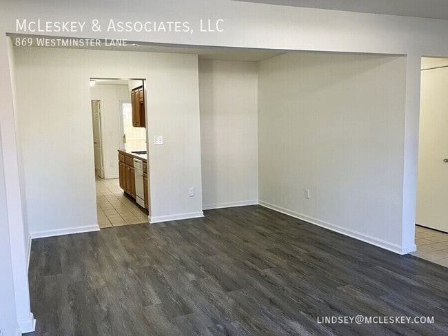 Building Photo - 869 Westminster Ln