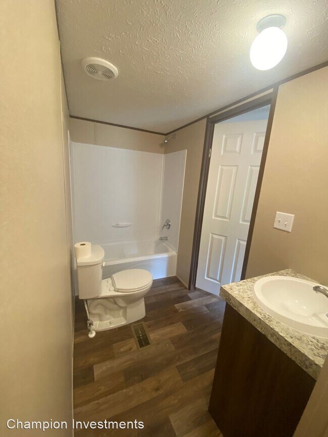 Building Photo - 2 br, 2 bath House - 103 Kern ct.