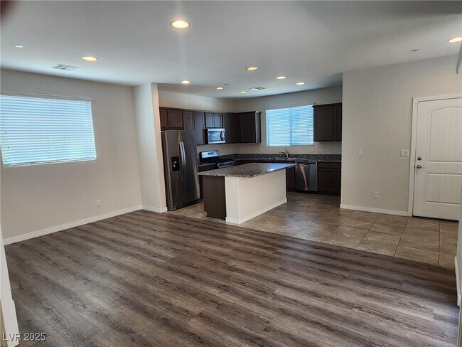 Building Photo - 3029 Young Bouvier Ave
