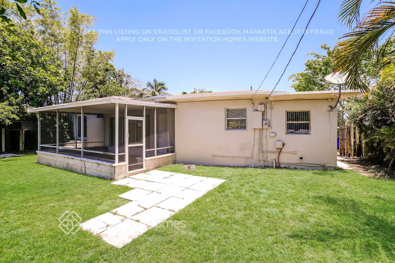 Building Photo - 761 W Dayton Cir